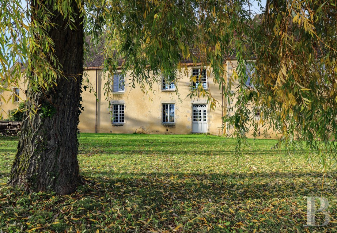 Dans l’Orne, au sud de la forêt domaniale d’Écouves, une gentilhommière du 18e siècle minutieusement rénovée - photo  n°4